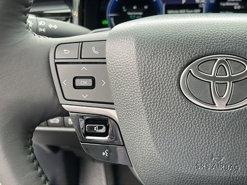 New 2026 Toyota Camry XSE AWD/4WD image 9