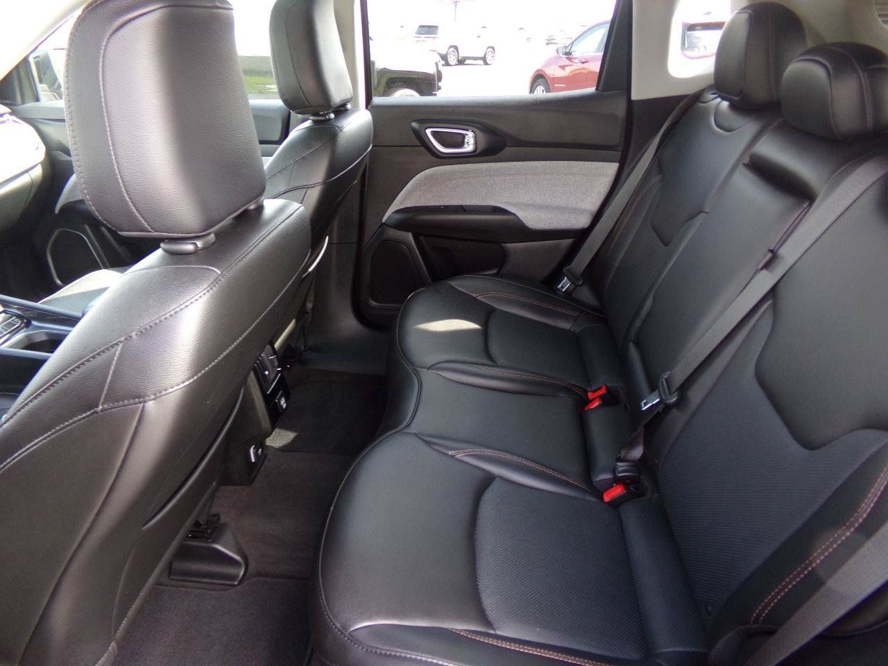 Used 2022 Jeep Compass Latitude AWD/4WD image 25