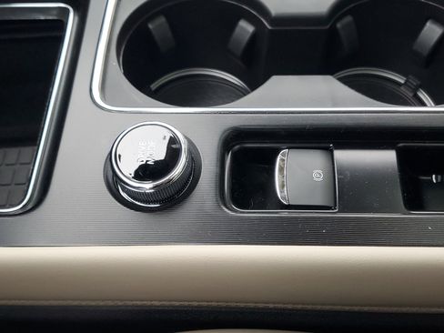 New 2026 Lincoln Corsair Grand Touring image 24