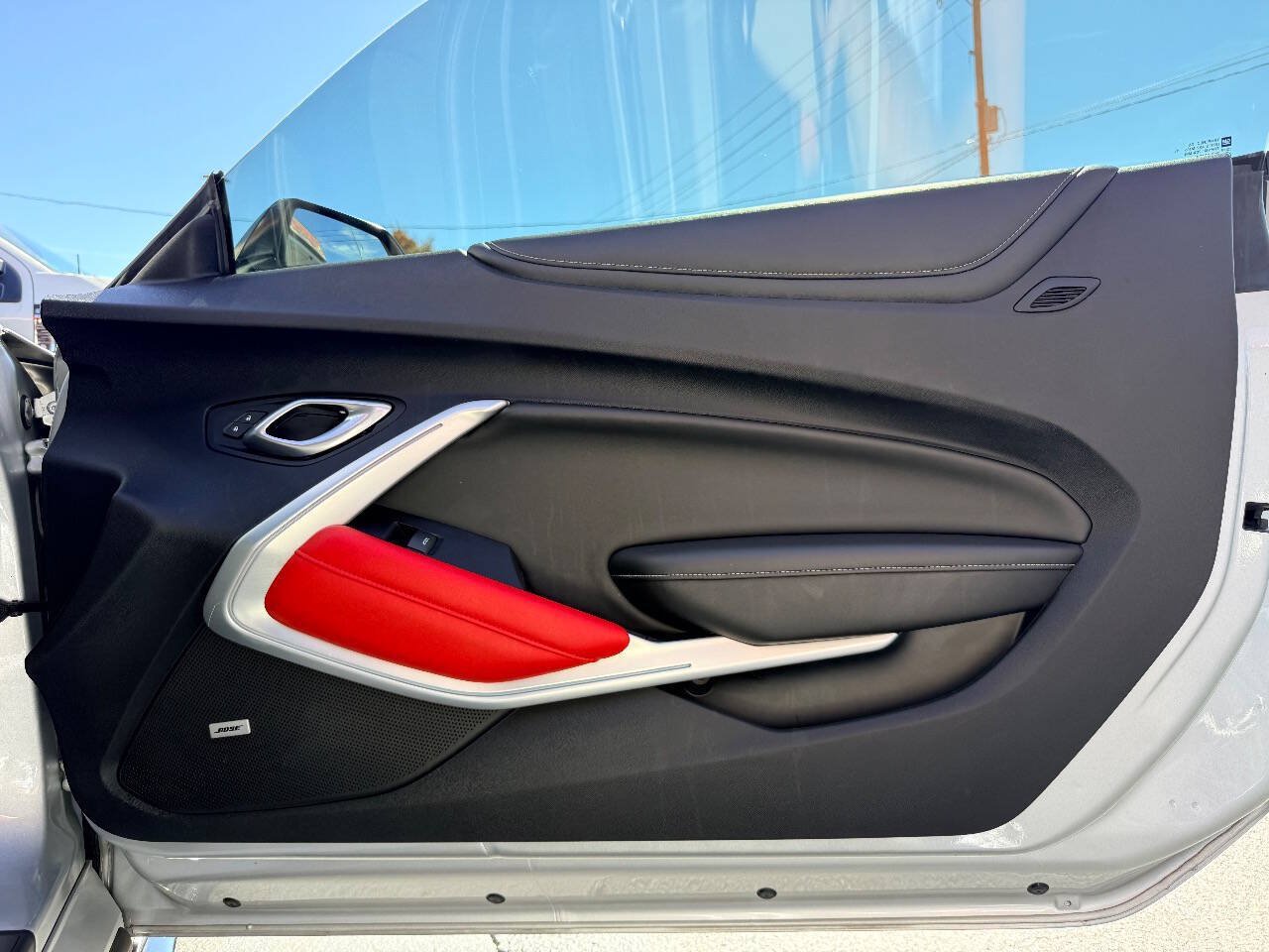 Used 2019 Chevrolet Camaro SS RWD image 33