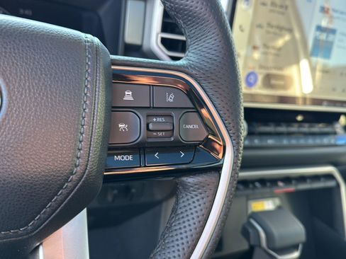 Used 2024 Toyota Tundra Limited image 19