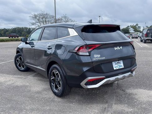 Used 2023 Kia Sportage LX image 6