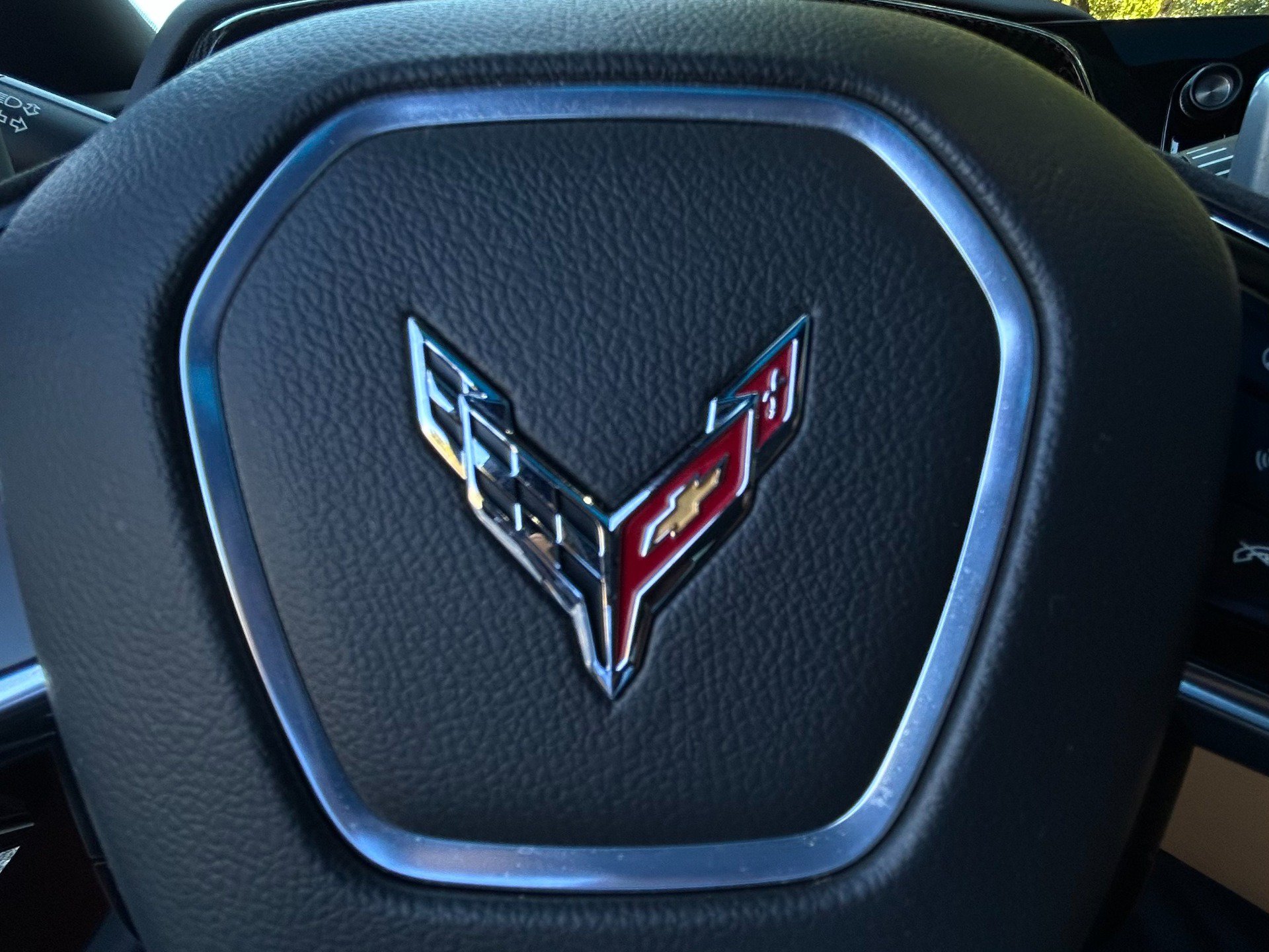 Used 2022 Chevrolet Corvette Stingray Preferred Cpe w/ Z51 Performance Package RWD image 40