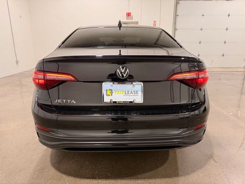 Used 2024 Volkswagen Jetta Sport FWD image 6
