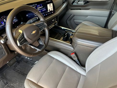 Certified 2025 Chevrolet Tahoe LT RWD image 10