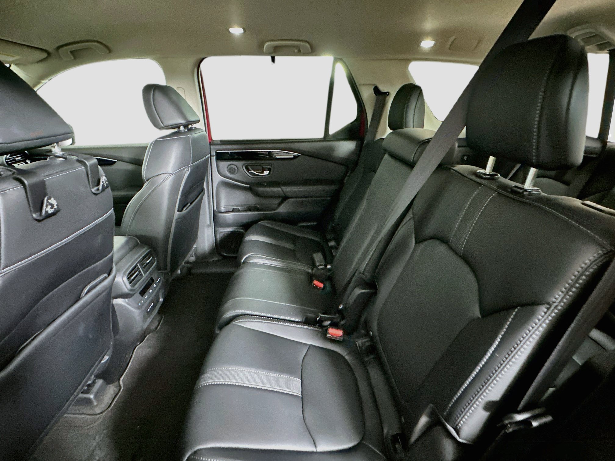 Used 2024 Honda Pilot EX-L image 27