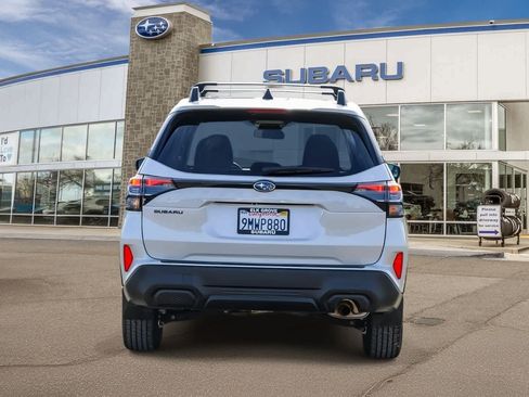 Used 2025 Subaru Forester Premium AWD/4WD image 7