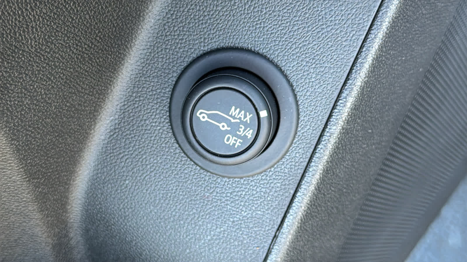 Certified 2024 Chevrolet Equinox LT AWD/4WD image 10