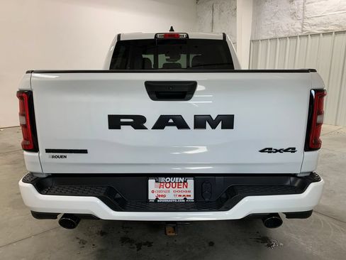 Used 2025 RAM 1500 Big Horn AWD/4WD image 6