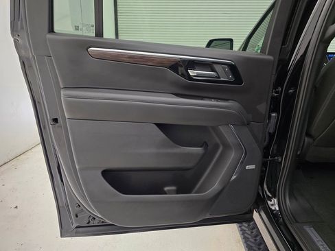 New 2025 Chevrolet Suburban Z71 w/ Z71 Off-Road Package image 50