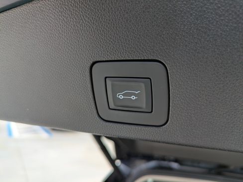 Used 2020 Buick Encore GX Select w/ Experience Buick Package image 17