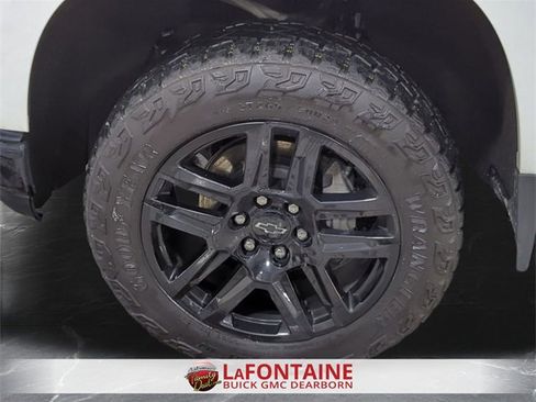 Certified 2021 Chevrolet Silverado 1500 Custom Trail Boss image 28