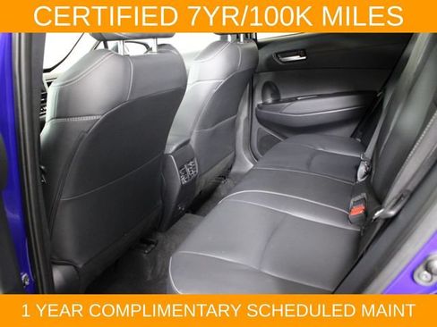Used 2025 Toyota Corolla Cross XLE AWD/4WD image 14