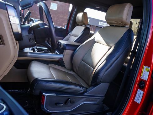 Used 2023 Ford F250 Lariat w/ Lariat Ultimate Package image 6