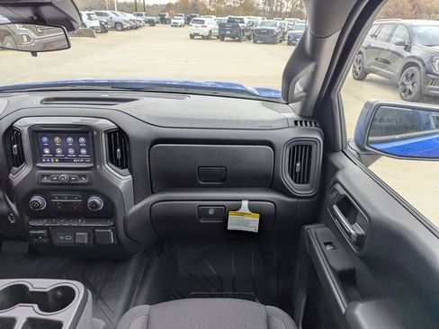 New 2026 Chevrolet Silverado 1500 Custom image 4