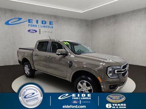 Used 2025 Ford Ranger Lariat w/ Chrome Accent Package image 1