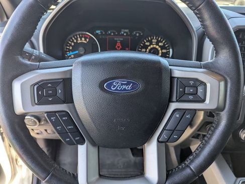 Used 2019 Ford F150 Lariat w/ Equipment Group 502A Luxury image 23
