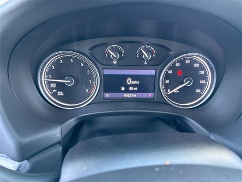 Used 2023 Buick Enclave Essence w/ Experience Buick Package image 15