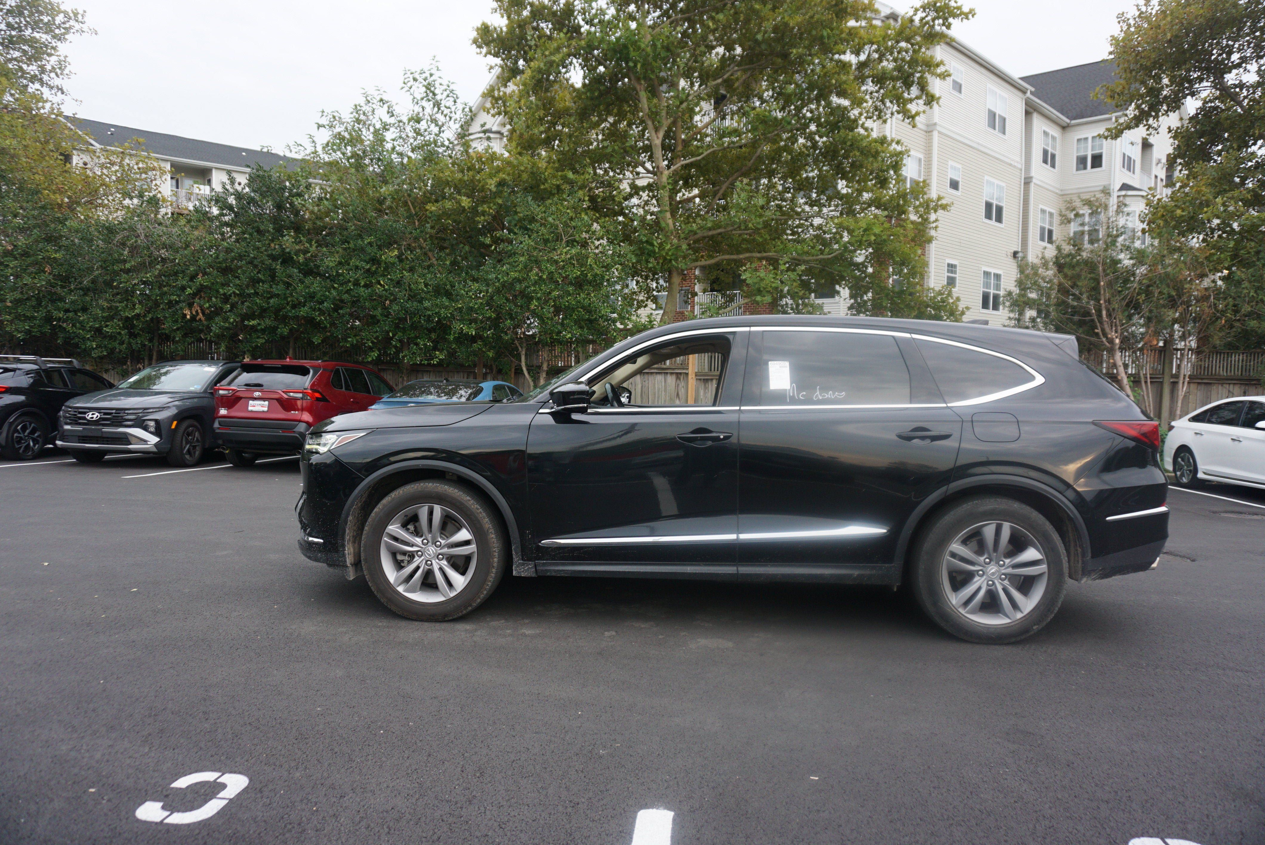 Used 2023 Acura MDX SH-AWD image 5