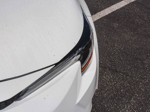 Used 2024 Toyota Corolla LE image 14