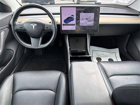 Used 2018 Tesla Model 3 Long Range image 23