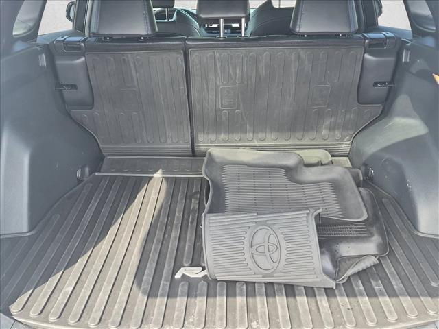Used 2020 Toyota RAV4 XSE w/ XSE Grade Weather Package AWD/4WD image 6