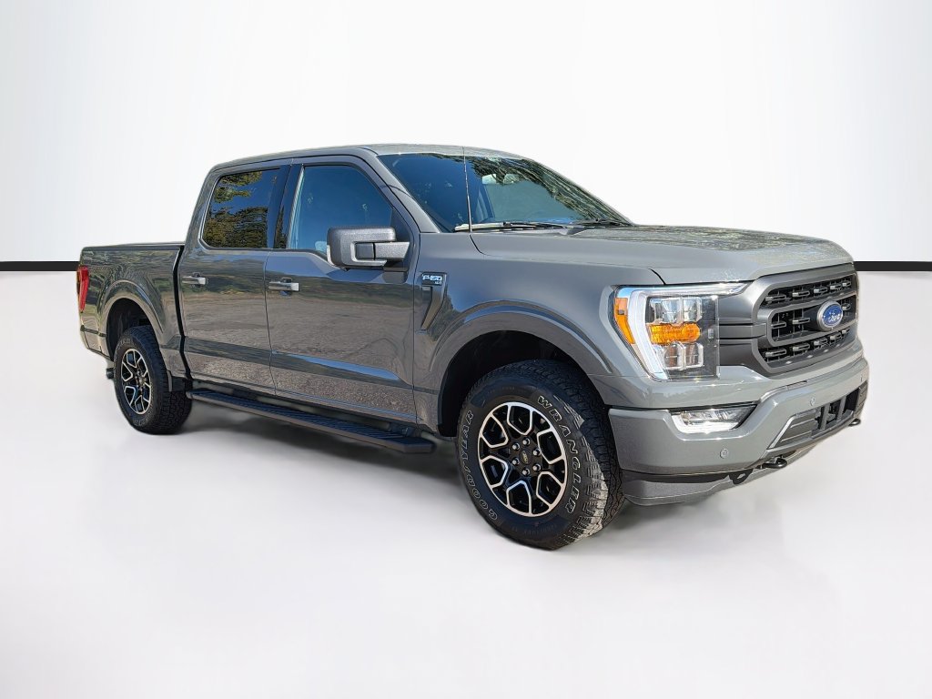 Used 2021 Ford F150 XLT w/ Equipment Group 302A High AWD/4WD image 3