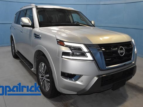 Used 2024 Nissan Armada SL w/ Captain's Chairs Package AWD/4WD image 1