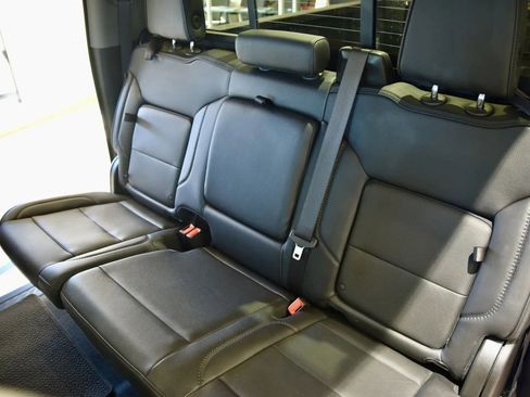 Used 2024 GMC Sierra 1500 Denali w/ Technology Package image 27