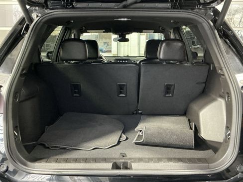 Used 2024 Chevrolet Equinox RS image 32