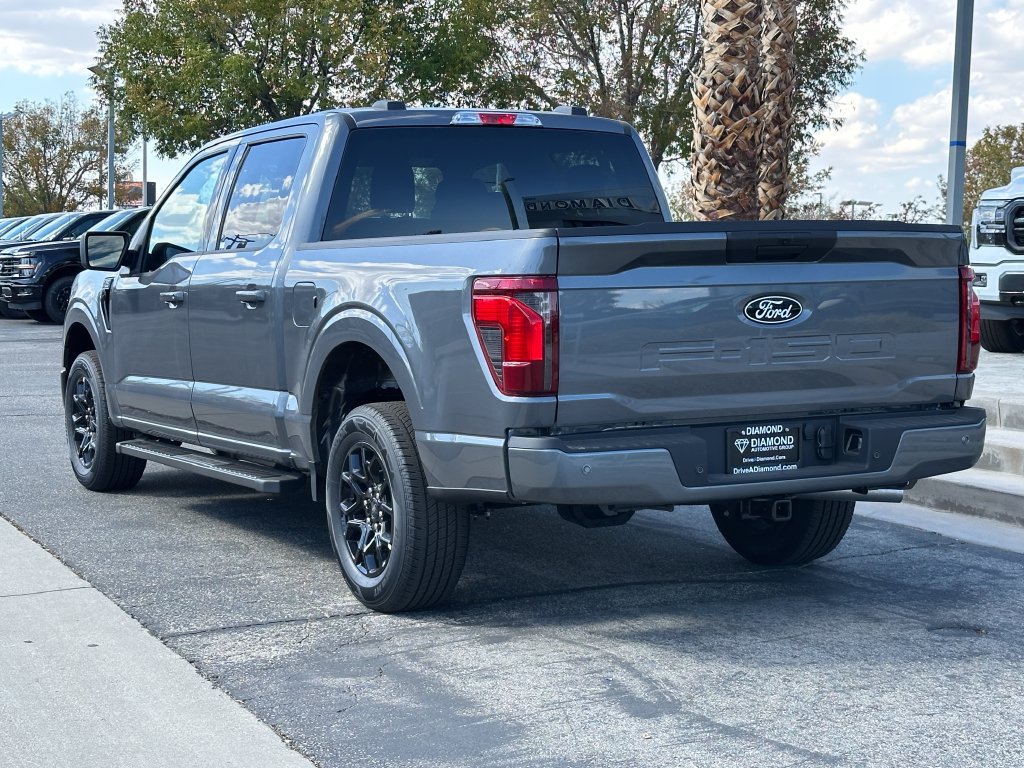 New 2026 Ford F150 XLT w/ XLT Black Appearance Package RWD image 4