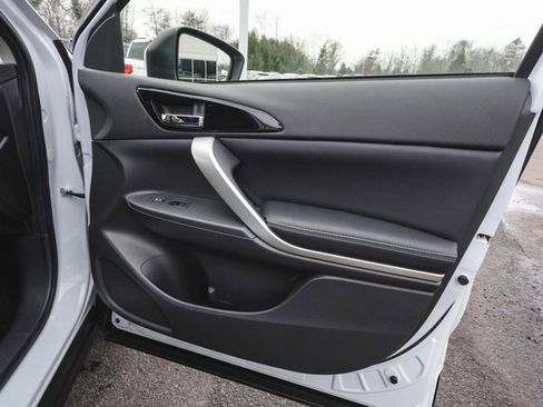 New 2026 Mitsubishi Eclipse Cross SE image 10