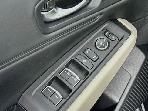 Certified 2023 Honda Accord EX image 17