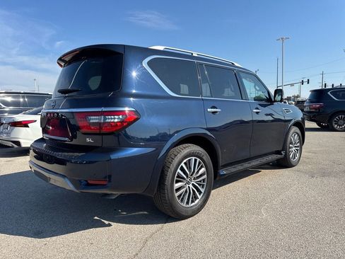 Used 2024 Nissan Armada SL w/ Captain's Chairs Package RWD image 5