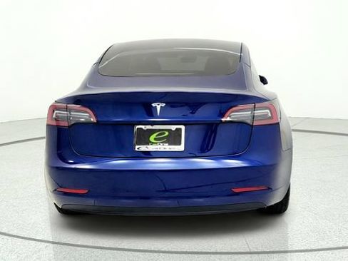 Used 2023 Tesla Model 3 Standard Range RWD image 7