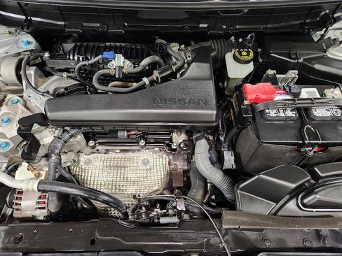 Used 2020 Nissan Rogue SV w/ Sun & Sound Touring Package image 53