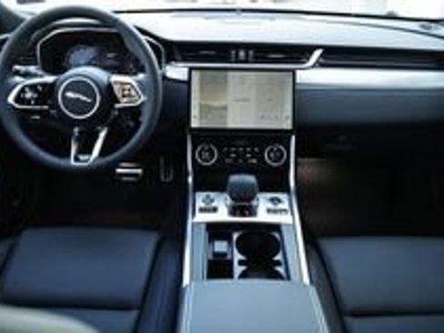 New 2024 Jaguar XF R-Dynamic SE image 30