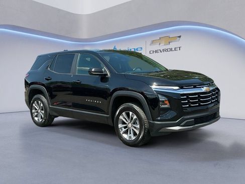 Used 2025 Chevrolet Equinox LT AWD/4WD image 7