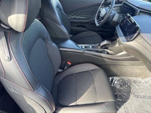 Used 2025 Dodge Charger R/T w/ Quick Order Package 25M R/T image 30