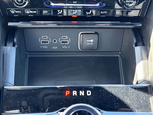 New 2025 Jeep Grand Cherokee Laredo X w/ Luxury Tech Group I image 29