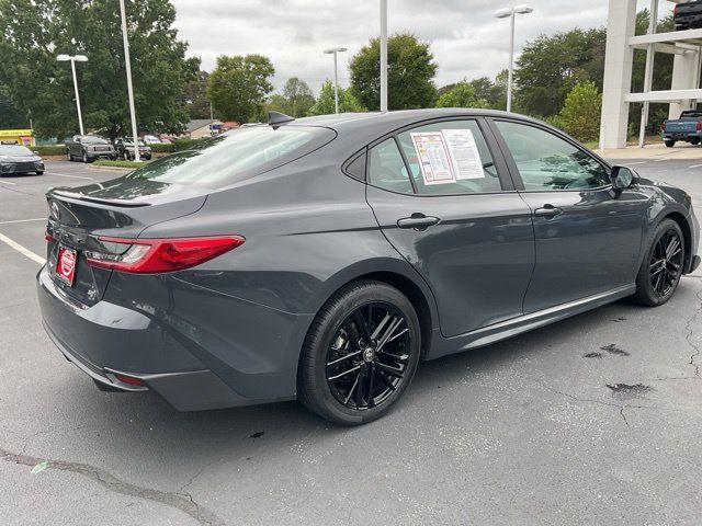 Used 2025 Toyota Camry SE FWD image 8