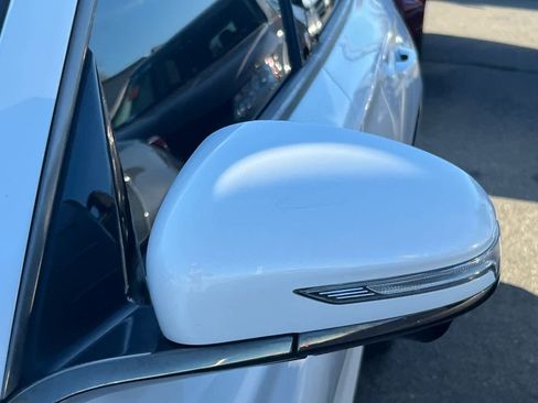 Used 2023 Genesis G70 3.3T w/ Sport Prestige Package image 20