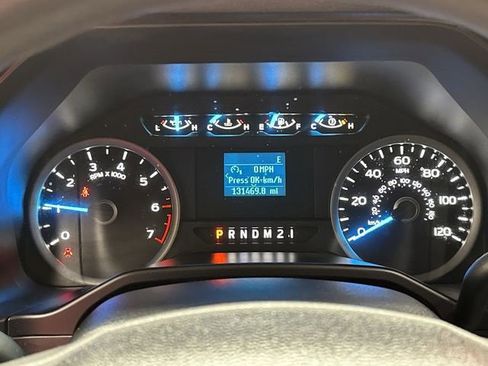 Used 2017 Ford F150 XLT image 6