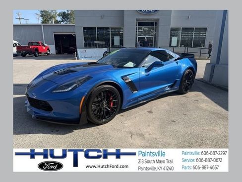 Used 2015 Chevrolet Corvette Z06 w/ Z07 Performance Package RWD image 1