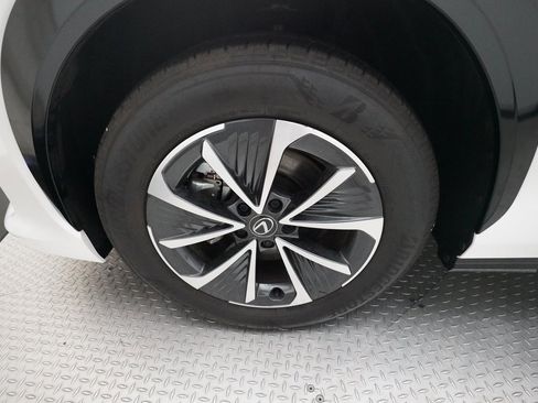 Used 2025 Lexus RZ 300e image 26