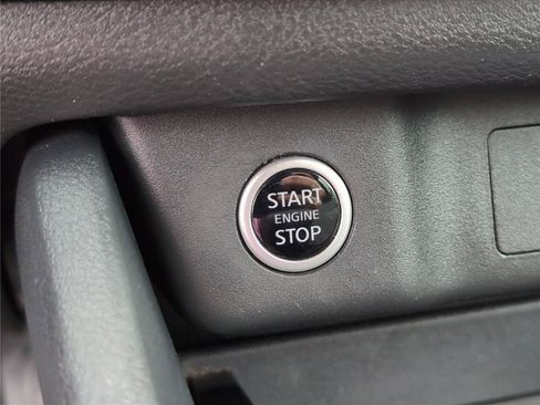 Used 2023 Nissan Rogue SV FWD image 25