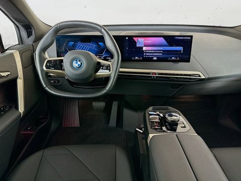Used 2023 BMW iX xDrive50 w/ Sport Package image 30