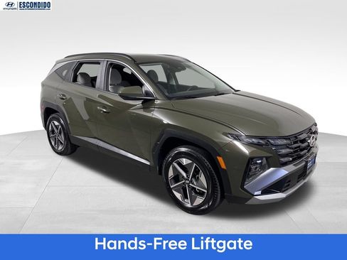 Certified 2025 Hyundai Tucson SEL AWD/4WD image 7