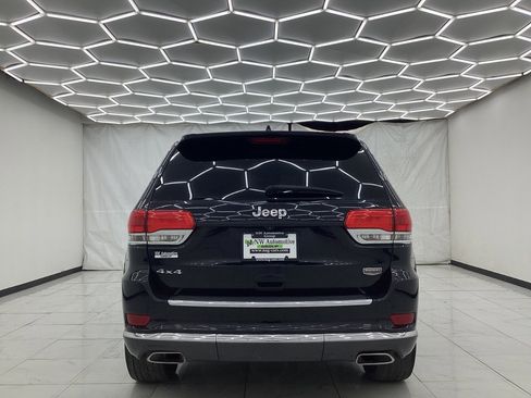 Used 2017 Jeep Grand Cherokee Summit image 10
