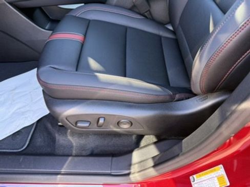 New 2026 Chevrolet Traverse RS image 14